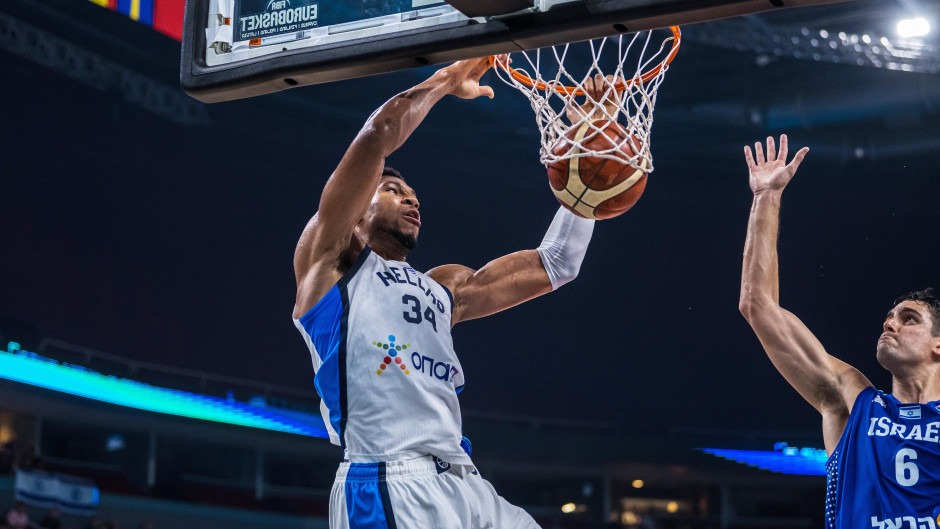 九游体育 字母哥回归赛场，惊险取胜首场状态亮眼，SKT观众沸腾！