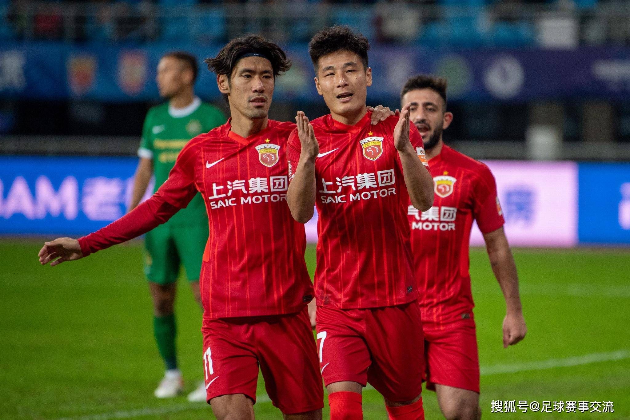 9体育上海海港迎亚冠关键赛；今晨临场应变；态度坚定；控场能力受关注的简单介绍